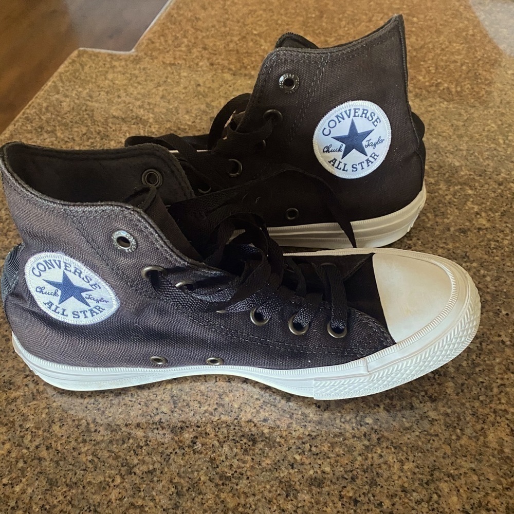 Unique Black Converse High Top’s M 5 W 7​​​​​​​​​​​​